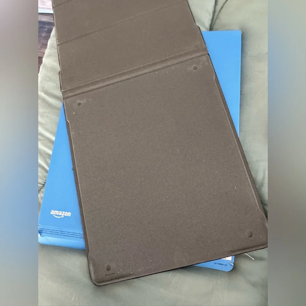Like New Kindle Scribe Navy Blue Fabric Cover